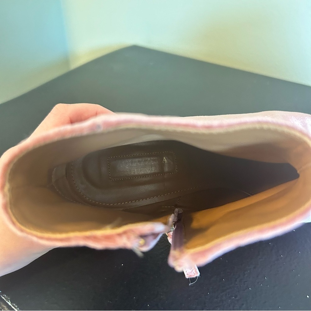 Aquazzura So Me Light Pink Velvet Ankle Boot Size 9 Bootie Heels 2 Inch Pastel - Picture 7 of 11